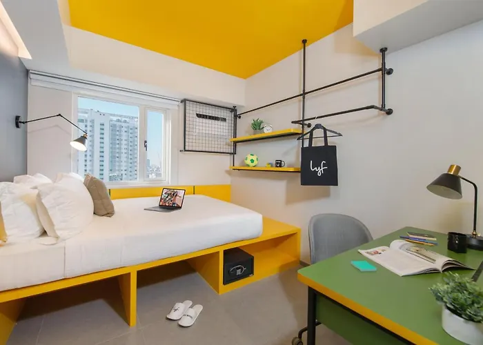 Lyf Malate Managed By The Ascott Limited ホテル 3*