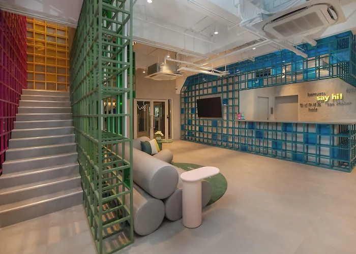Lyf Malate Managed By The Ascott Limited ホテル 3*
